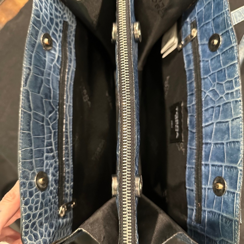 Tosca Blu Italy Blue Crocodile Embossed Leather Triple Compartment Shoulder Bag - Picture 8 of 11